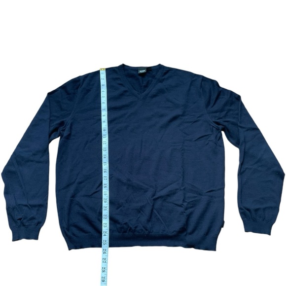 Navy Blue Virgin Wool V Neck Long Sleeve Sweater (XXL) - Picture 3 of 8